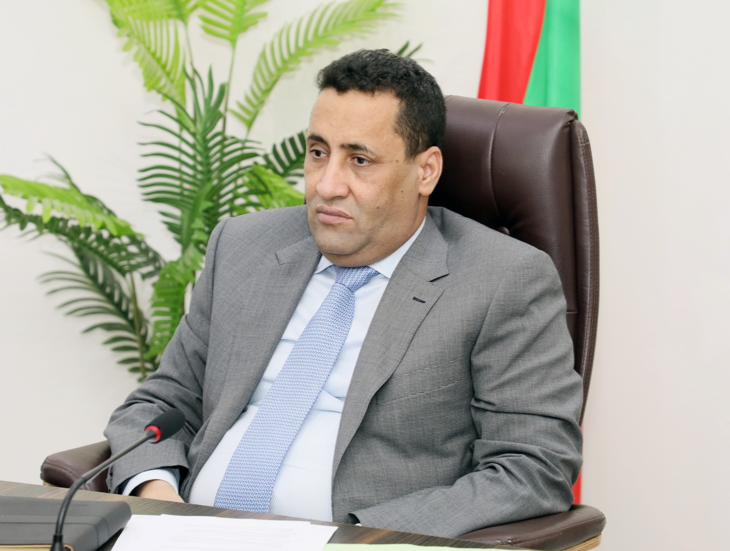 ولد اجاي يشرف على مراجعة ترتيبات برنامج "عون"