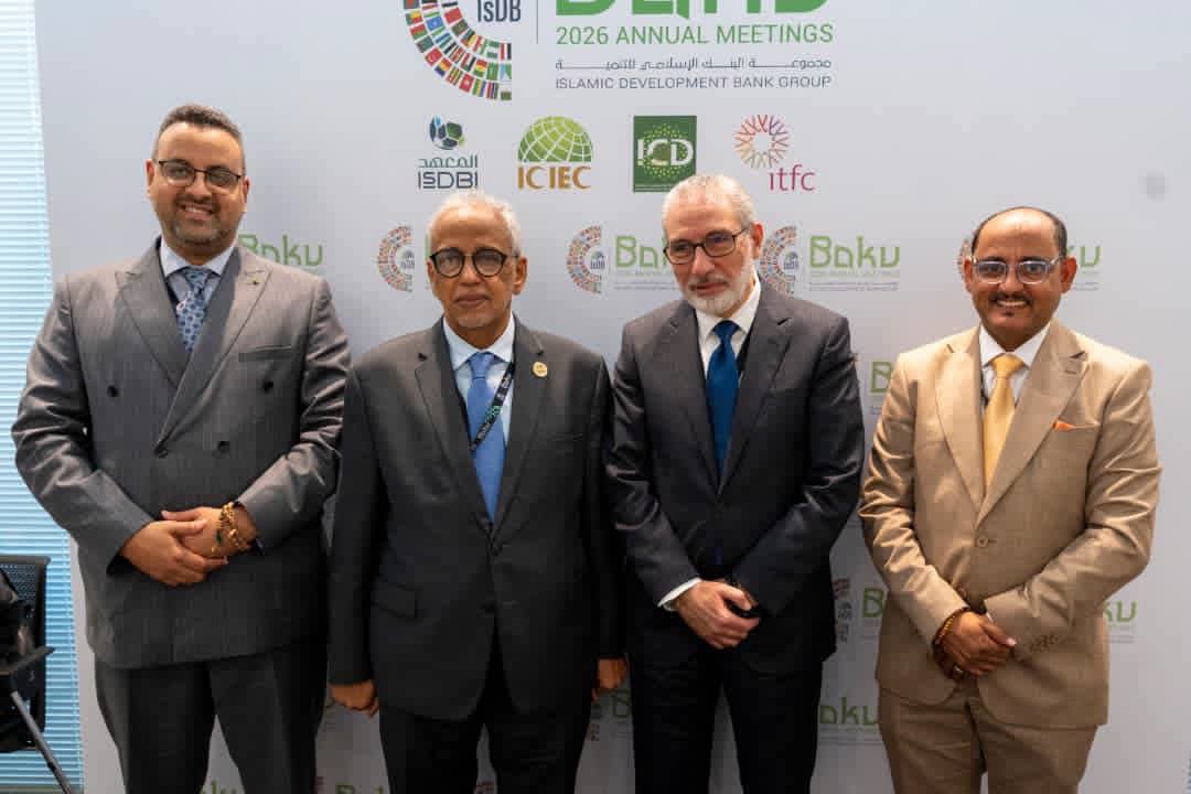 وزير الاقتصاد يبحث مع البنك الإسلامي للتنمية تمويل مشاريع صحية وكهربائية جديدة في موريتانيا