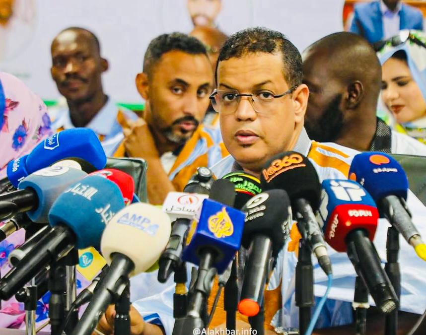 «تحدي» يطالب بتحقيق مستقل في أزمة انقطاع الكهرباء والماء والاتصالات بنواكشوط