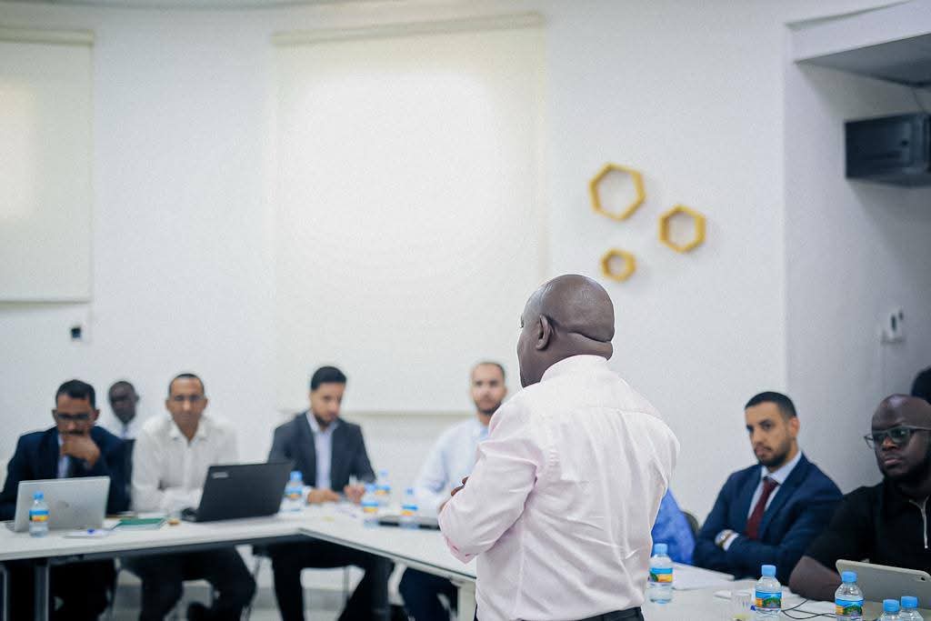 وزارة المالية توسع نطاق إحصاءات المالية العامة لتشمل ديون المؤسسات العمومية