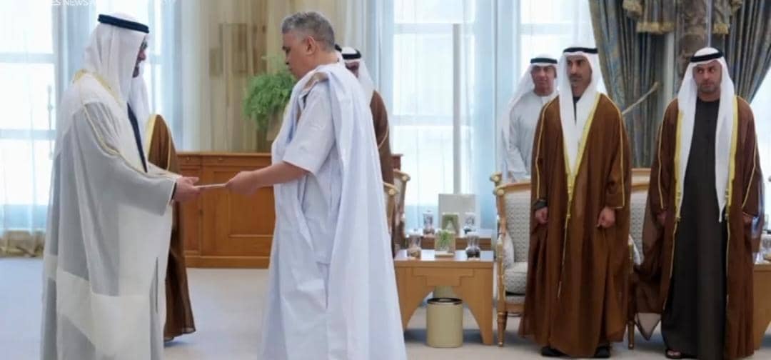 السفير الموريتاني يقدم أوراق اعتماده لرئيس دولة الإمارات