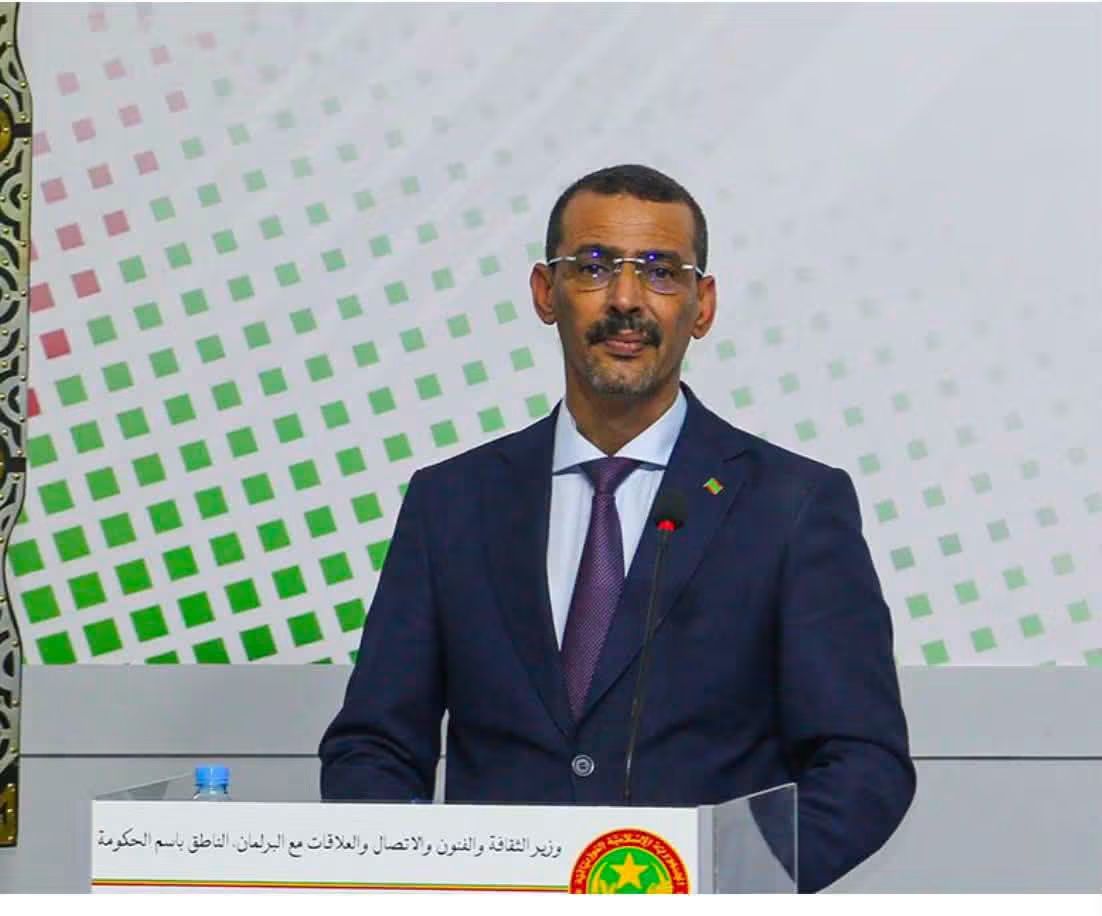 ولد أمدو: توقيف 6 أشخاص في حملة أمنية ضد شبكة للابتزاز ونشر الأخبار الكاذبة