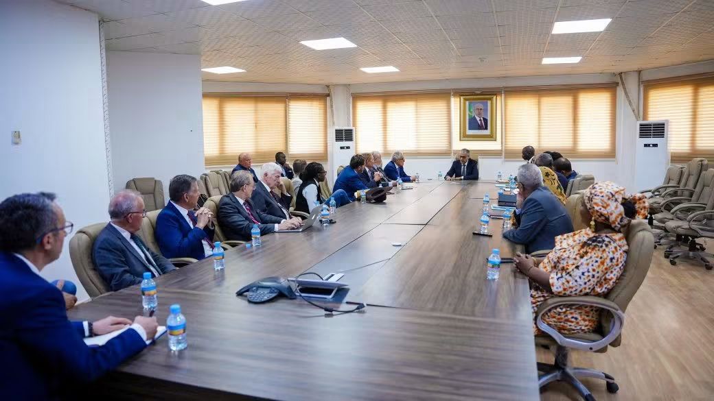 وزير الطاقة يستعرض أمام مستثمرين أمريكيين فرص الاستثمار في قطاع الطاقة