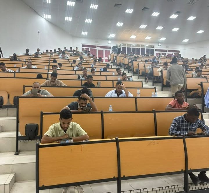 نواكشوط: أكثر من 10 آلاف مترشح يتنافسون على مقاعد تكوين المعلمين