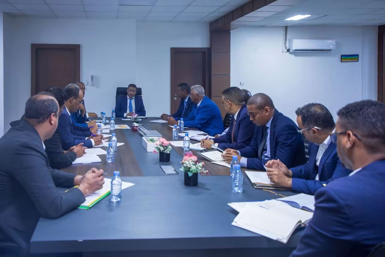 وزير التجهيز والنقل يحمل مؤسسة صيانة الطرق مسؤولية التأخر في معالجة أعطال الشبكة الطرقية