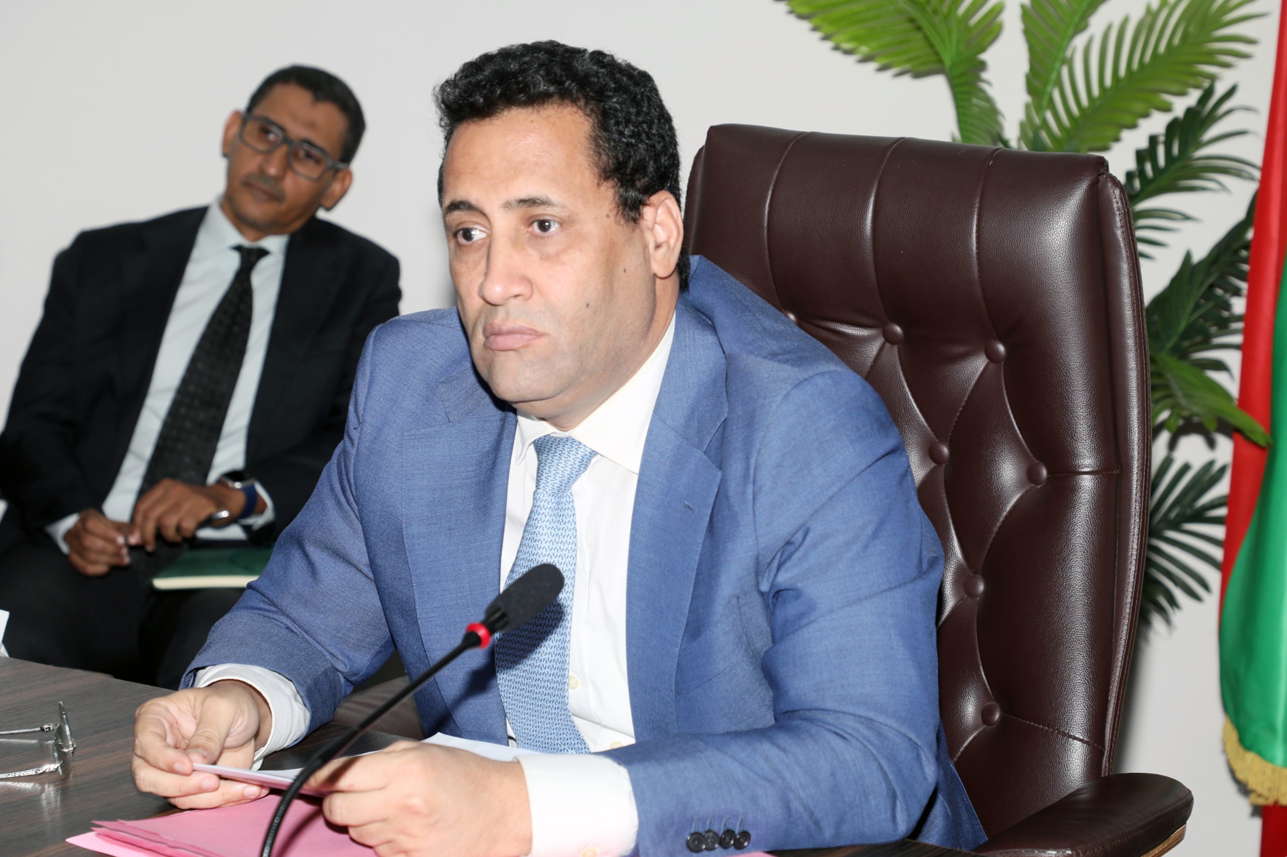 الوزير الأول: يوجه باستكمال التحضيرات للمرحلة الثانية من برنامجي تنمية نواكشوط